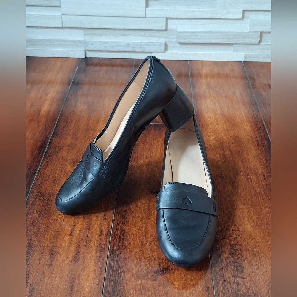 Kate Spade Callie Loafers Black Leather Spade Logo Flats Size 8
